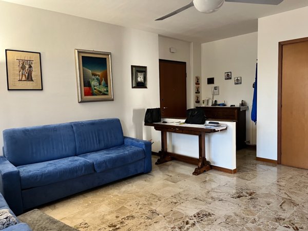 appartamento in vendita a Milano in zona Gratosoglio