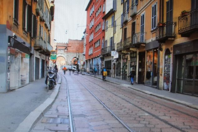 negozio in vendita a Milano in zona Porta Genova
