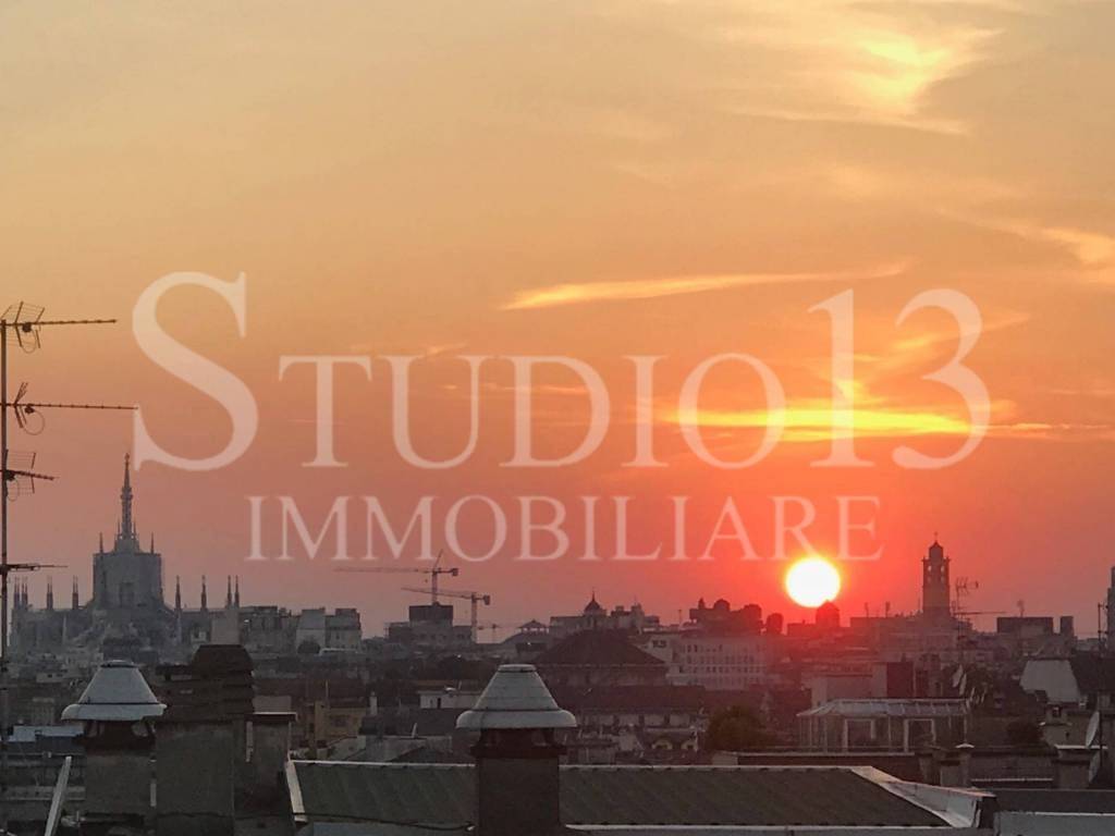 appartamento in vendita a Milano in zona Guastalla