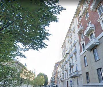 appartamento in vendita a Milano in zona Cadorna