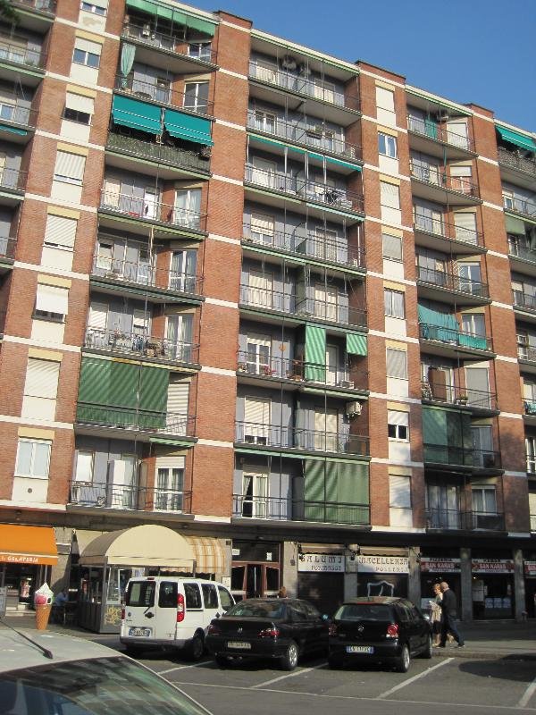 appartamento in vendita a Milano in zona Torretta