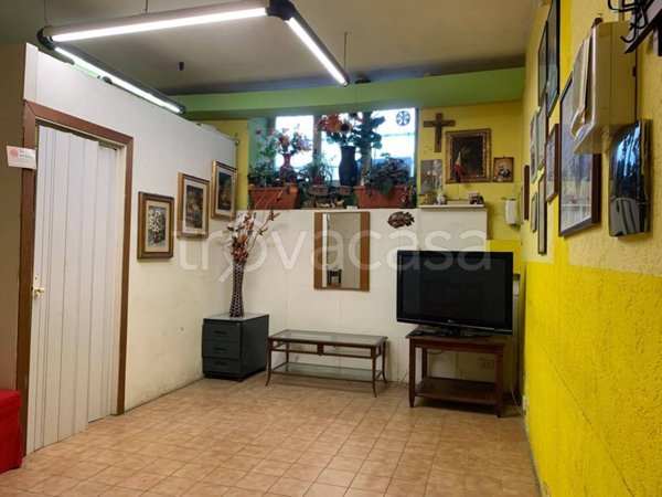appartamento in vendita a Milano in zona Lorenteggio