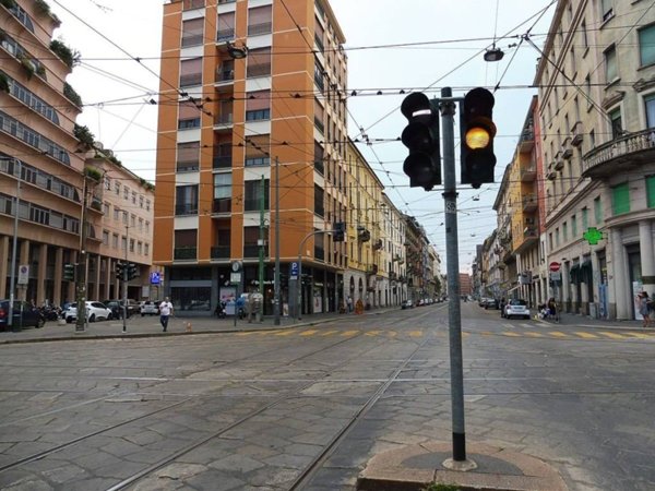 ufficio in vendita a Milano