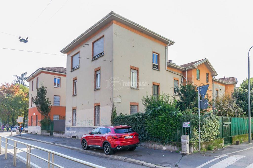 appartamento in vendita a Milano in zona San Siro
