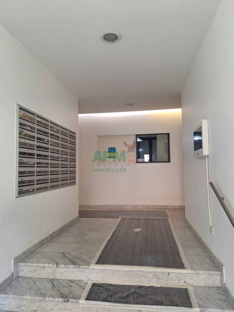 appartamento in vendita a Milano in zona Dergano