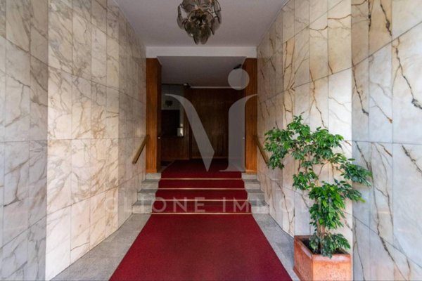 appartamento in vendita a Milano in zona Famagosta