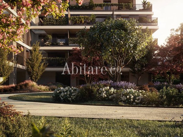appartamento in vendita a Milano in zona Barona