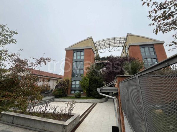 appartamento in vendita a Milano in zona Piazzale Lodi