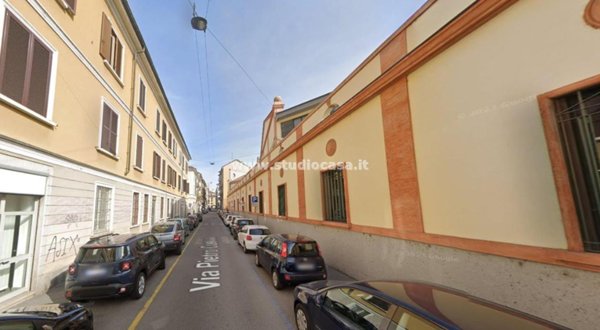 appartamento in vendita a Milano in zona Bocconi