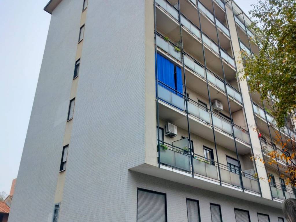 appartamento in vendita a Milano in zona Quarto Oggiaro