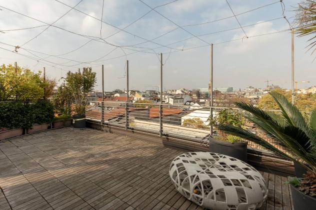 appartamento in vendita a Milano in zona Porta Nuova