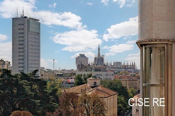 appartamento in vendita a Milano in zona Centro Direzionale