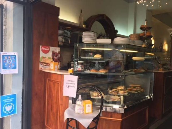 negozio in vendita a Milano in zona Porta Venezia