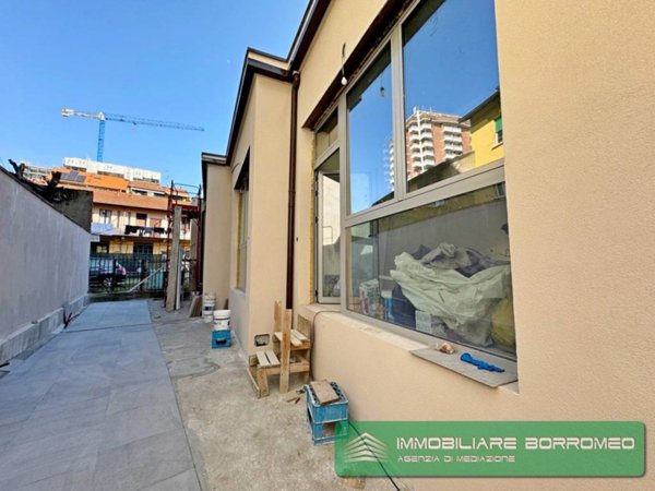 appartamento in vendita a Milano in zona Dergano