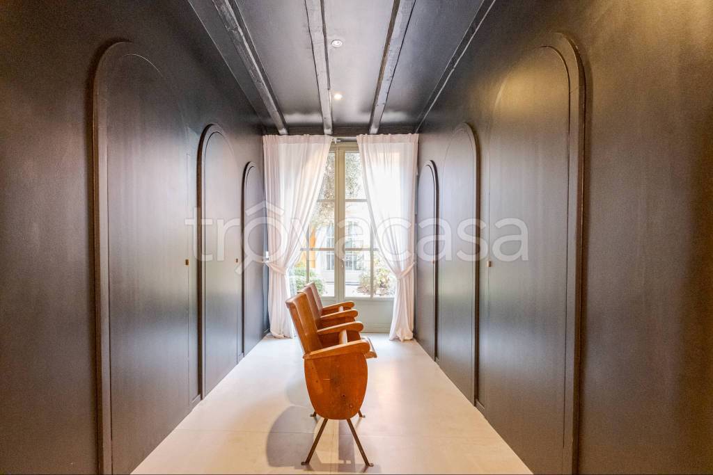 casa indipendente in vendita a Milano in zona Porta Genova