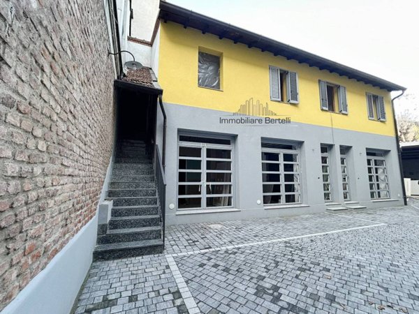 appartamento in vendita a Milano in zona Solari
