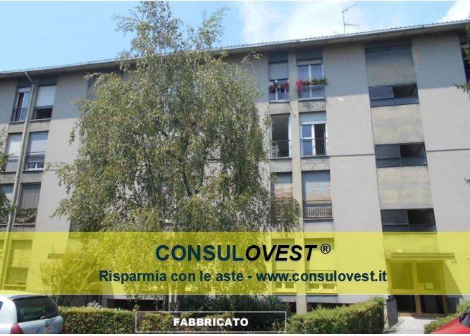 appartamento in vendita a Milano in zona Quarto Oggiaro