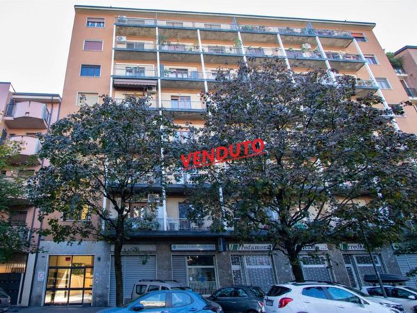 appartamento in vendita a Milano in zona Gorla