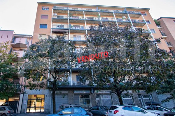 appartamento in vendita a Milano in zona Gorla