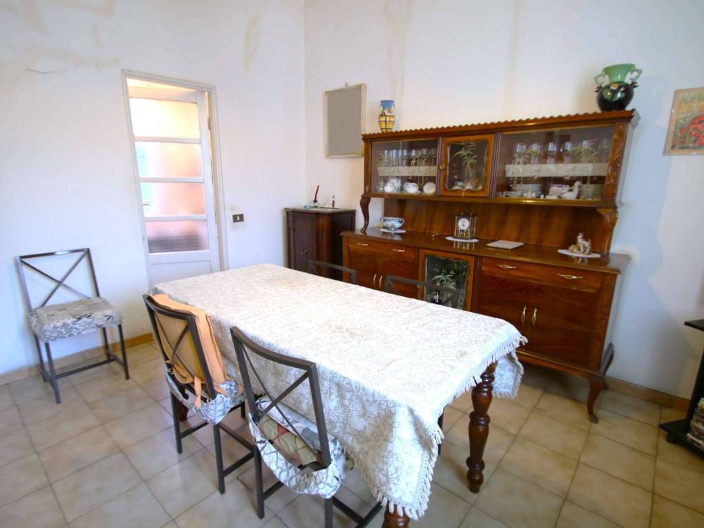 casa indipendente in vendita a Milano in zona Ponte Lambro