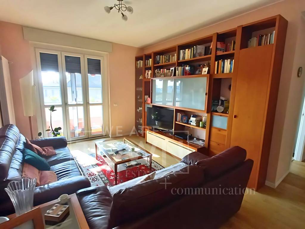 appartamento in vendita a Milano in zona Piazzale Lodi