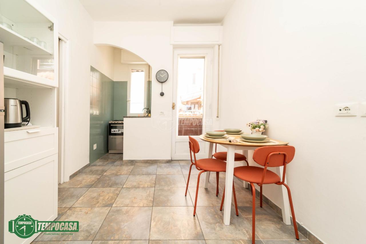 appartamento in vendita a Milano in zona Gorla