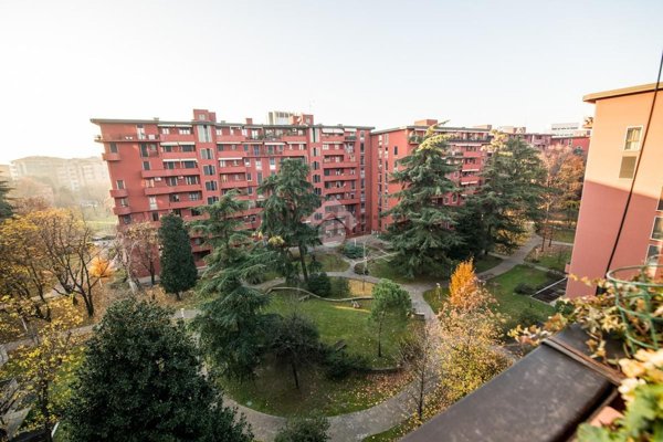 appartamento in vendita a Milano in zona Piazzale Lodi