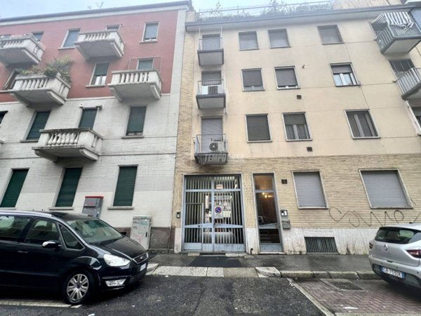 locale di sgombero in vendita a Milano