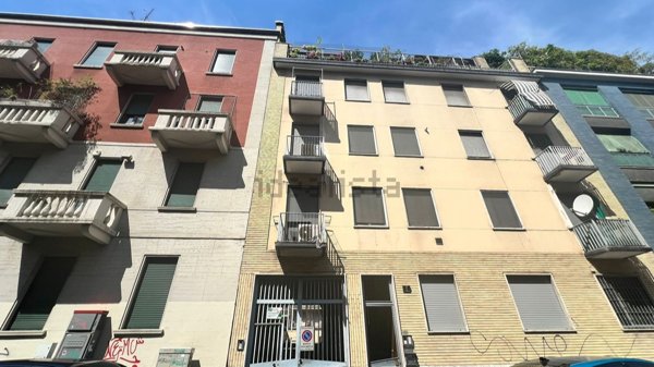 locale di sgombero in vendita a Milano