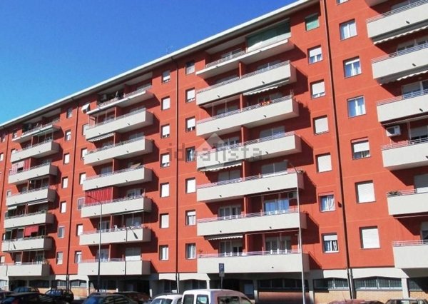 appartamento in vendita a Milano in zona Gallaratese