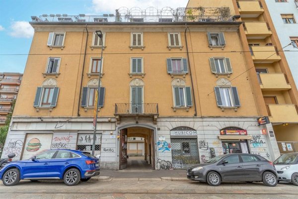 appartamento in vendita a Milano in zona Porta Ticinese