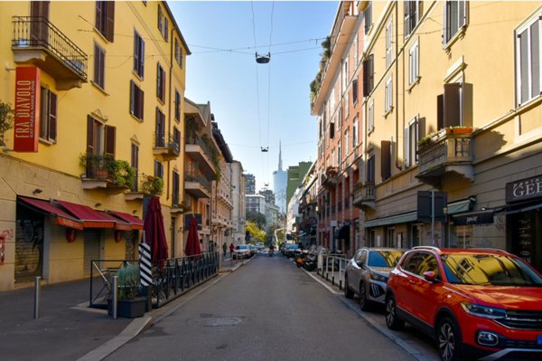 appartamento in vendita a Milano in zona Isola