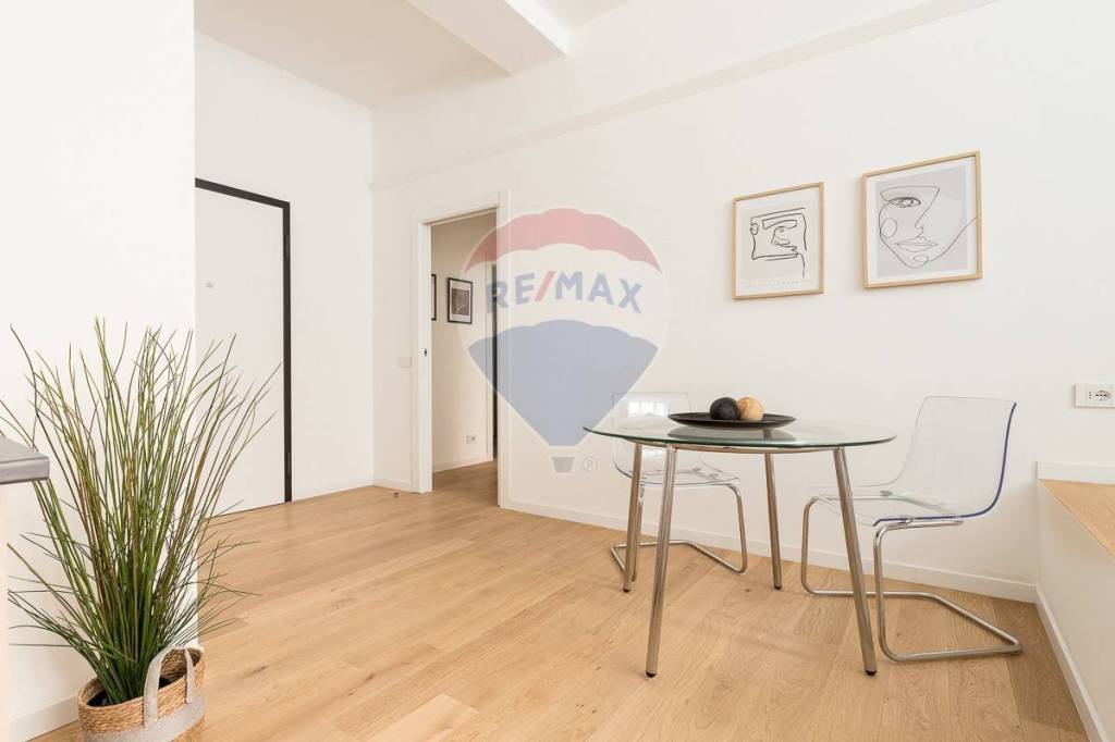 appartamento in vendita a Milano in zona Porta Ticinese