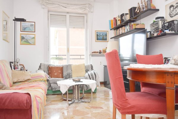 appartamento in vendita a Milano in zona Gorla