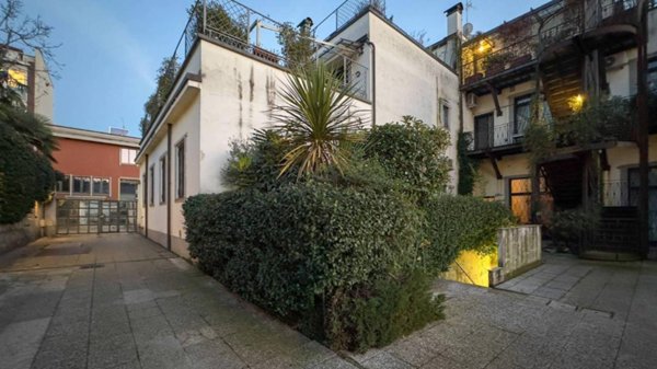 appartamento in vendita a Milano in zona Gorla