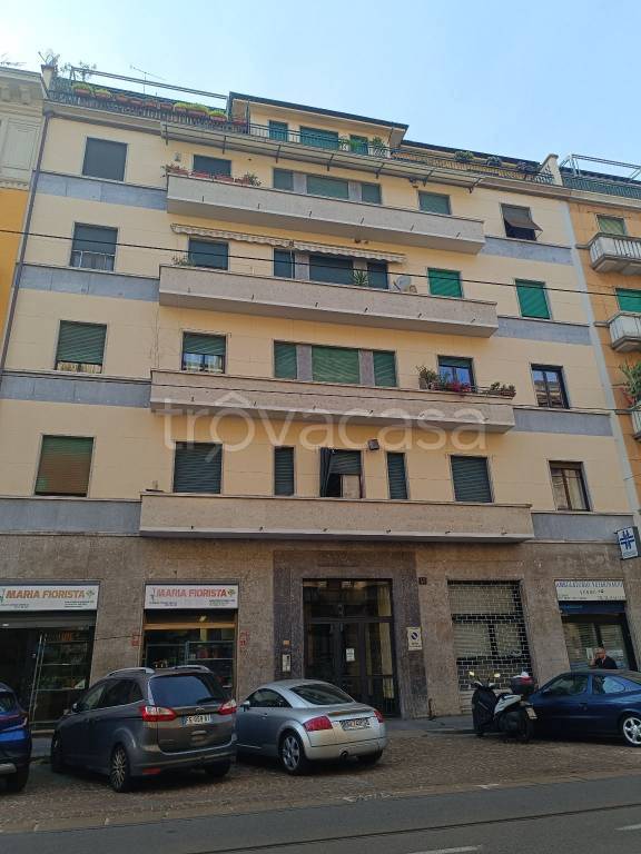 appartamento in vendita a Milano in zona Loreto