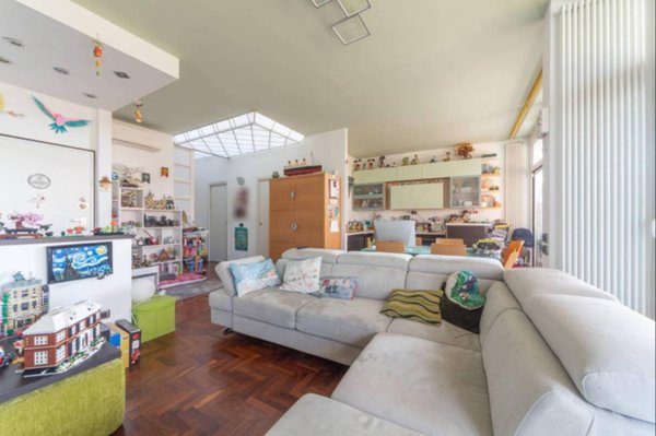 appartamento in vendita a Milano in zona Famagosta