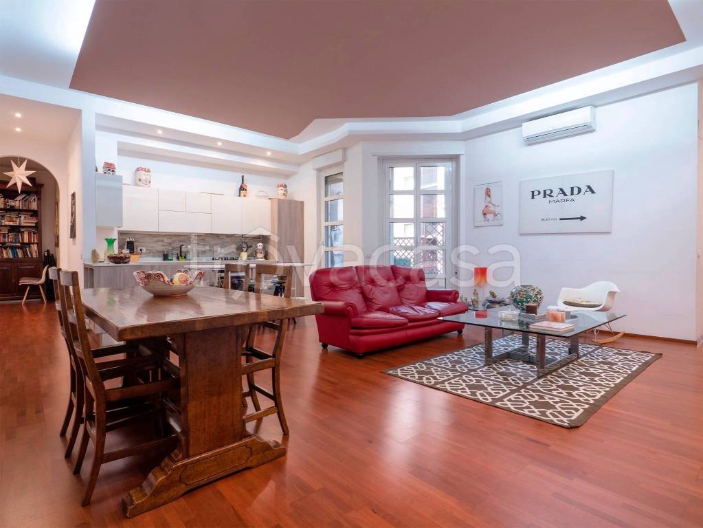 appartamento in vendita a Milano in zona Porta Romana