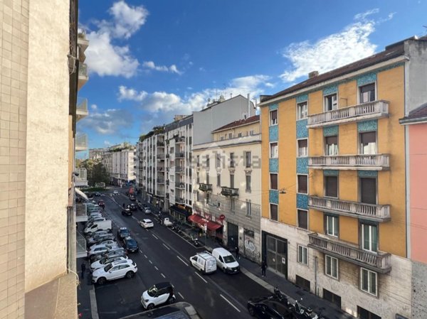 appartamento in vendita a Milano in zona Sempione