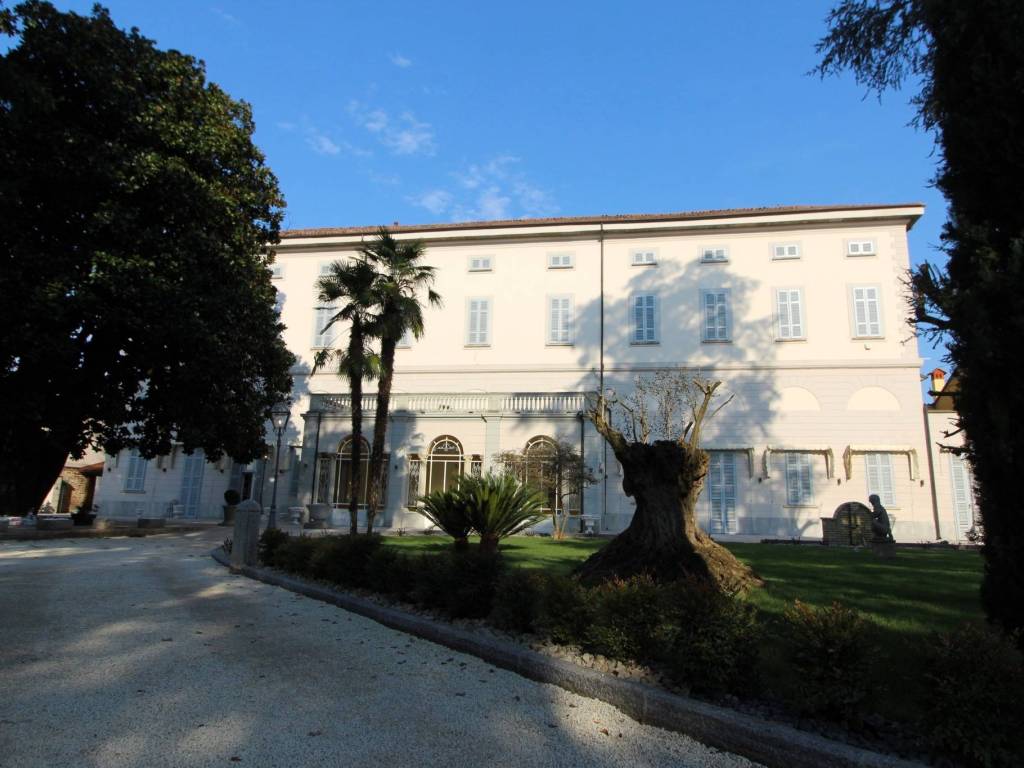 villa in vendita a Milano