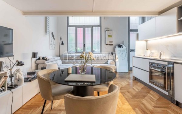 appartamento in vendita a Milano in zona Morivione