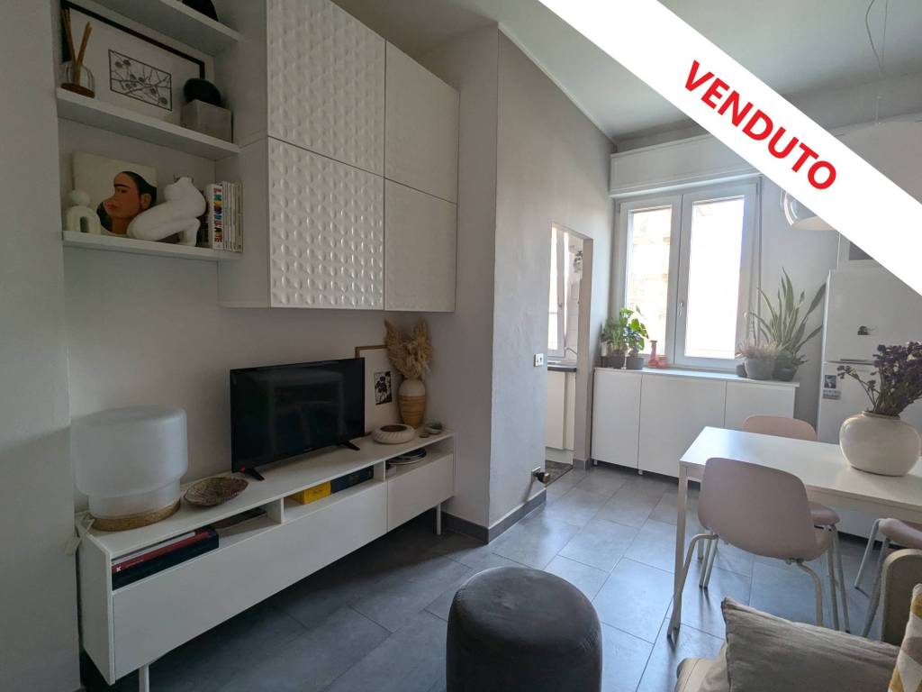 appartamento in vendita a Milano in zona Solari