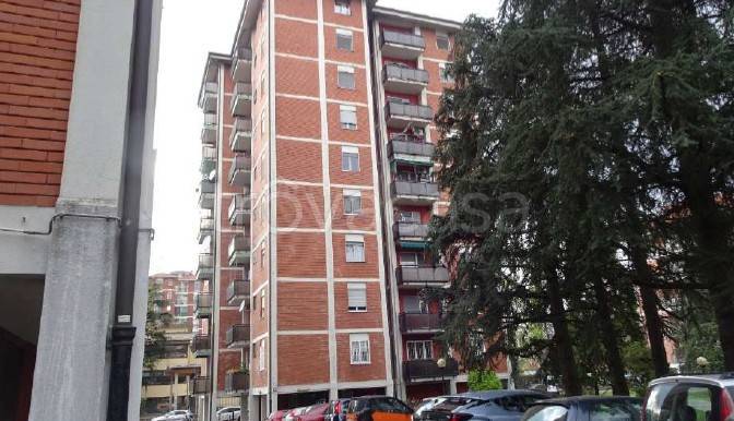 appartamento in vendita a Milano in zona Chiesa Rossa