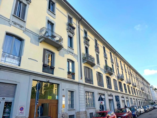 appartamento in vendita a Milano in zona Piazzale Lodi