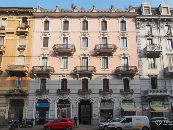 appartamento in vendita a Milano in zona Centro Direzionale