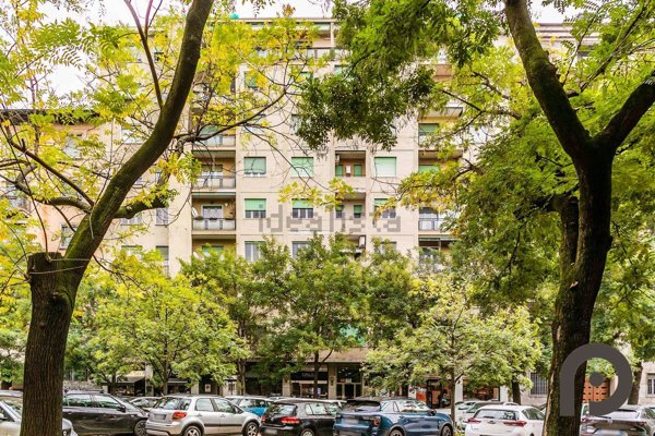 appartamento in vendita a Milano in zona Solari