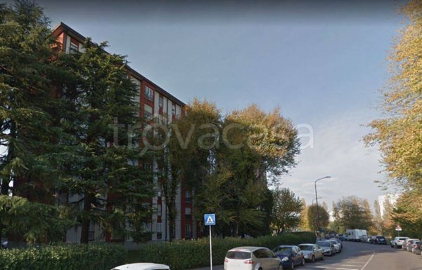 appartamento in vendita a Milano in zona Gallaratese