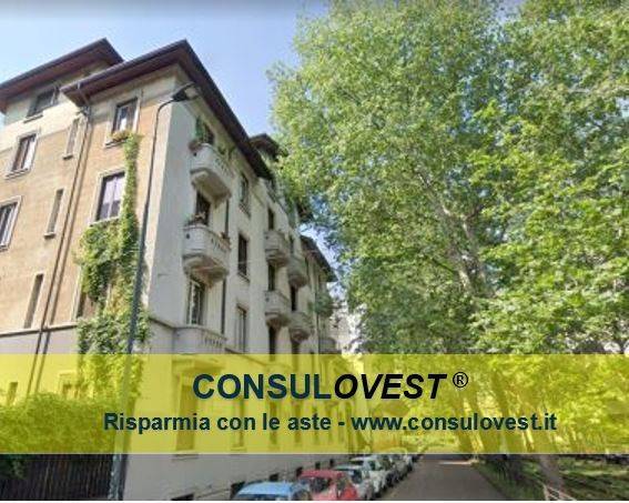 appartamento in vendita a Milano in zona Città Studi