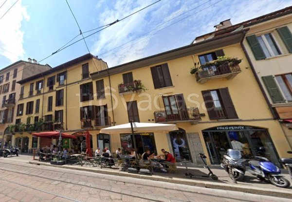 appartamento in vendita a Milano in zona Porta Ticinese