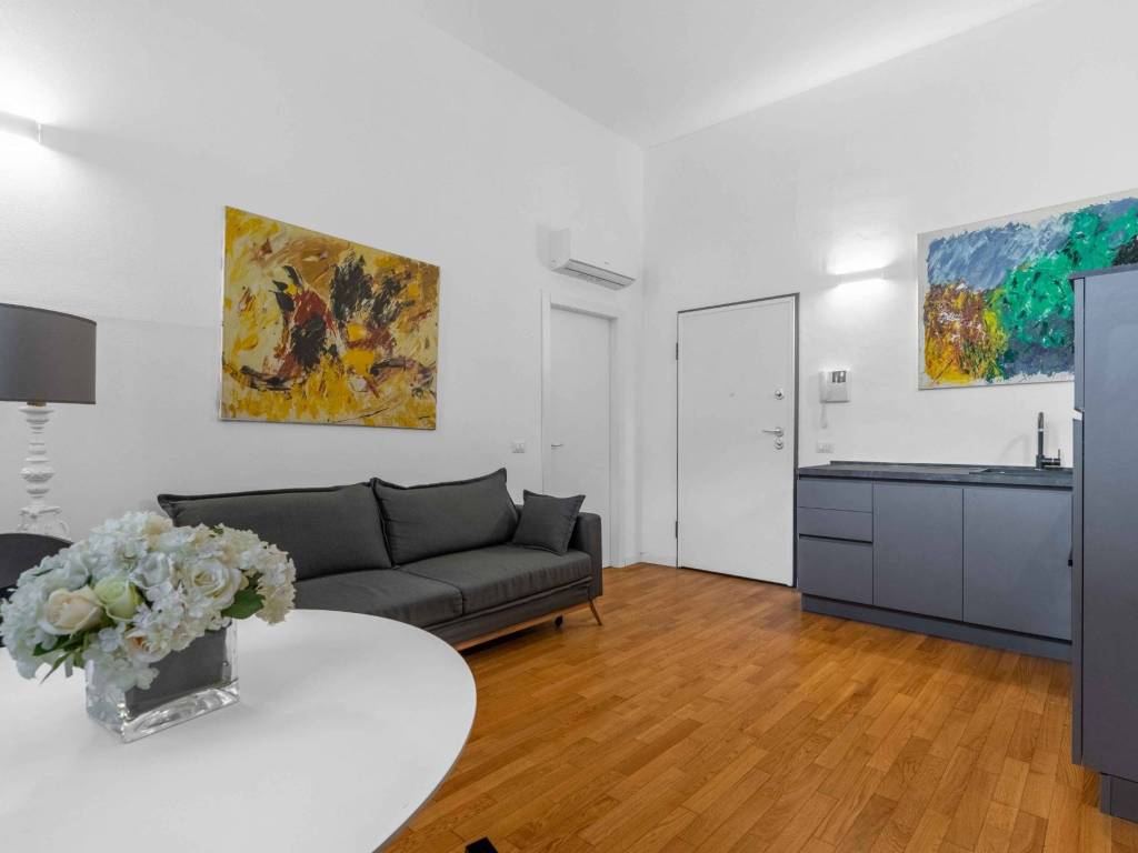 appartamento in vendita a Milano in zona Brera